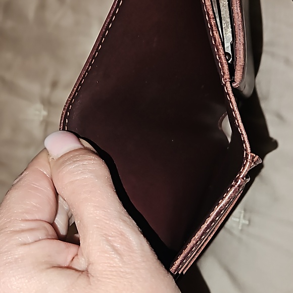 Louis Vuitton Vernis Kiss Lock Wallet Project Wallet ♥️ - Picture 15 of 17